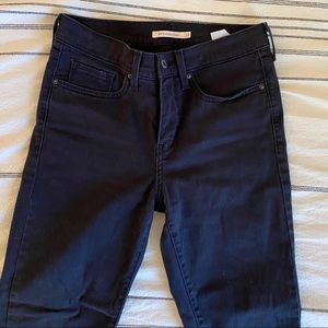 Levi’s 311 Shaping Skinny